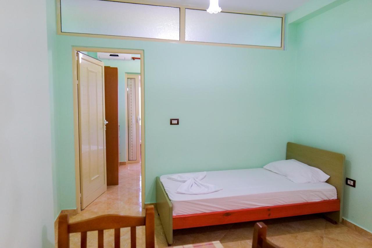 Rei Apartments Sarandë Exterior foto